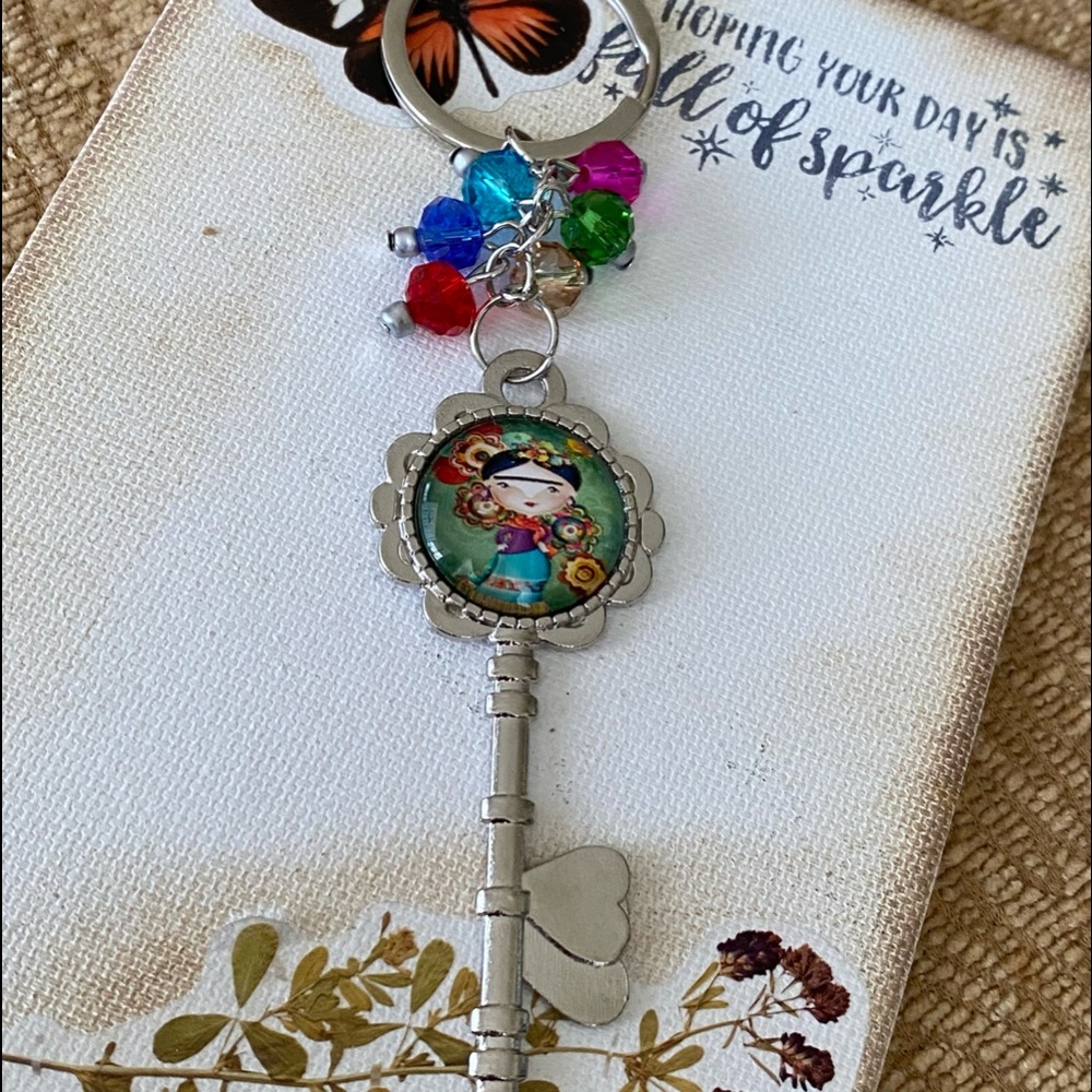 🎈3 for $15 bundles. Frieda Khalo key ring